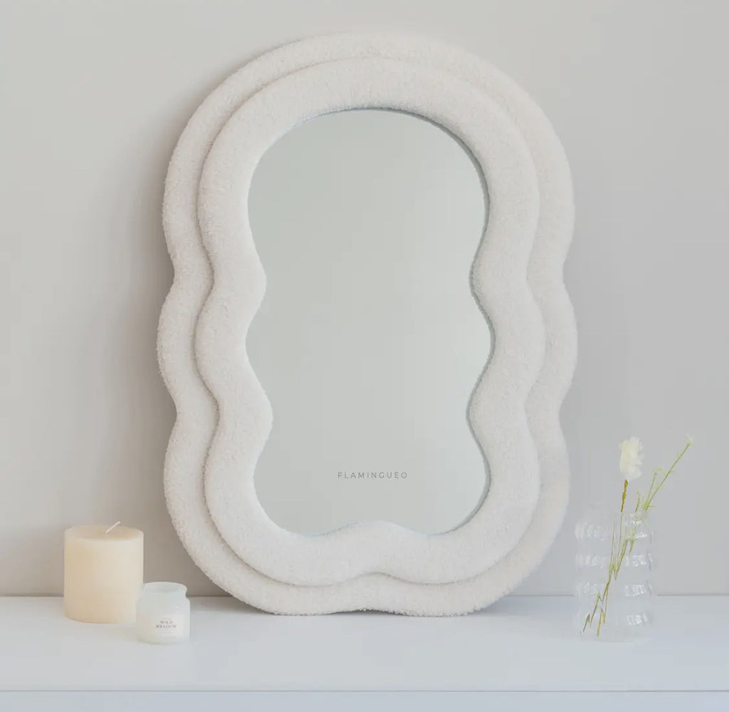 Kleiner gewellter Fleecespiegel