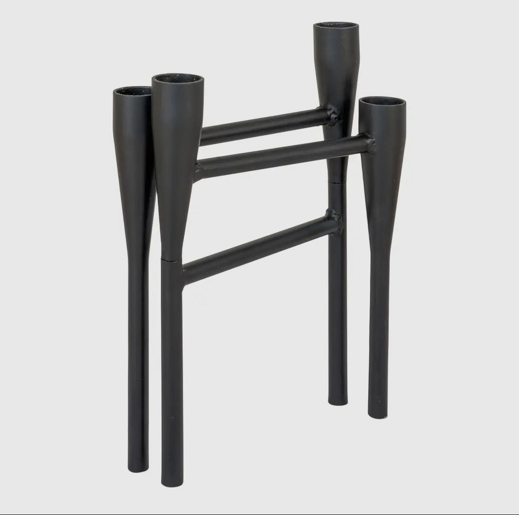 Minimalistischer Kerzenständer aus Metall in Schwarz