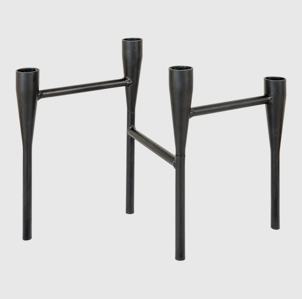 Minimalistischer Kerzenständer aus Metall in Schwarz
